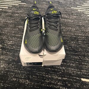 Air Max 270